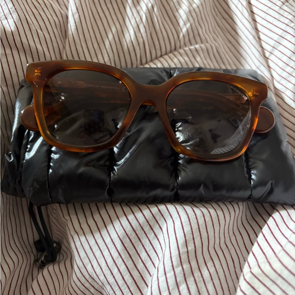 NWOT ML 0400 Moncler Brown Sunglasses. Never Worn.
